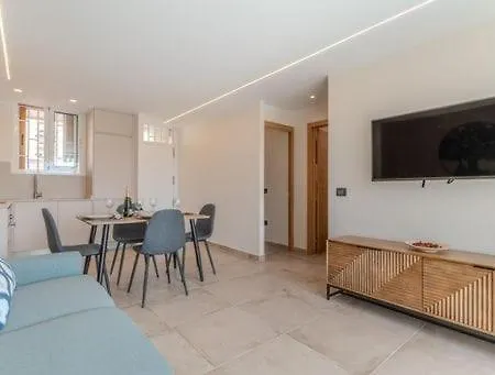 Cristianos Fayser Apartamento